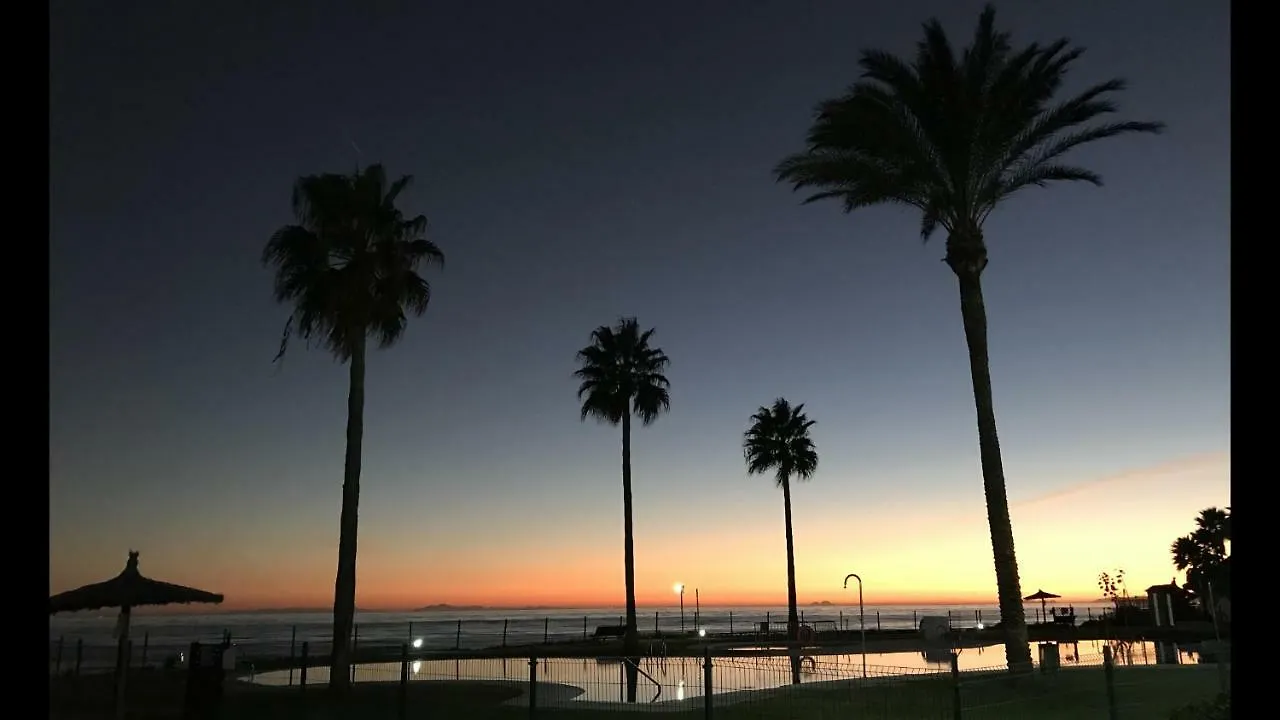 Mi Capricho 2F Beachfront- Apartment With Sea View - Costa Del Sol Sitio de Calahonda